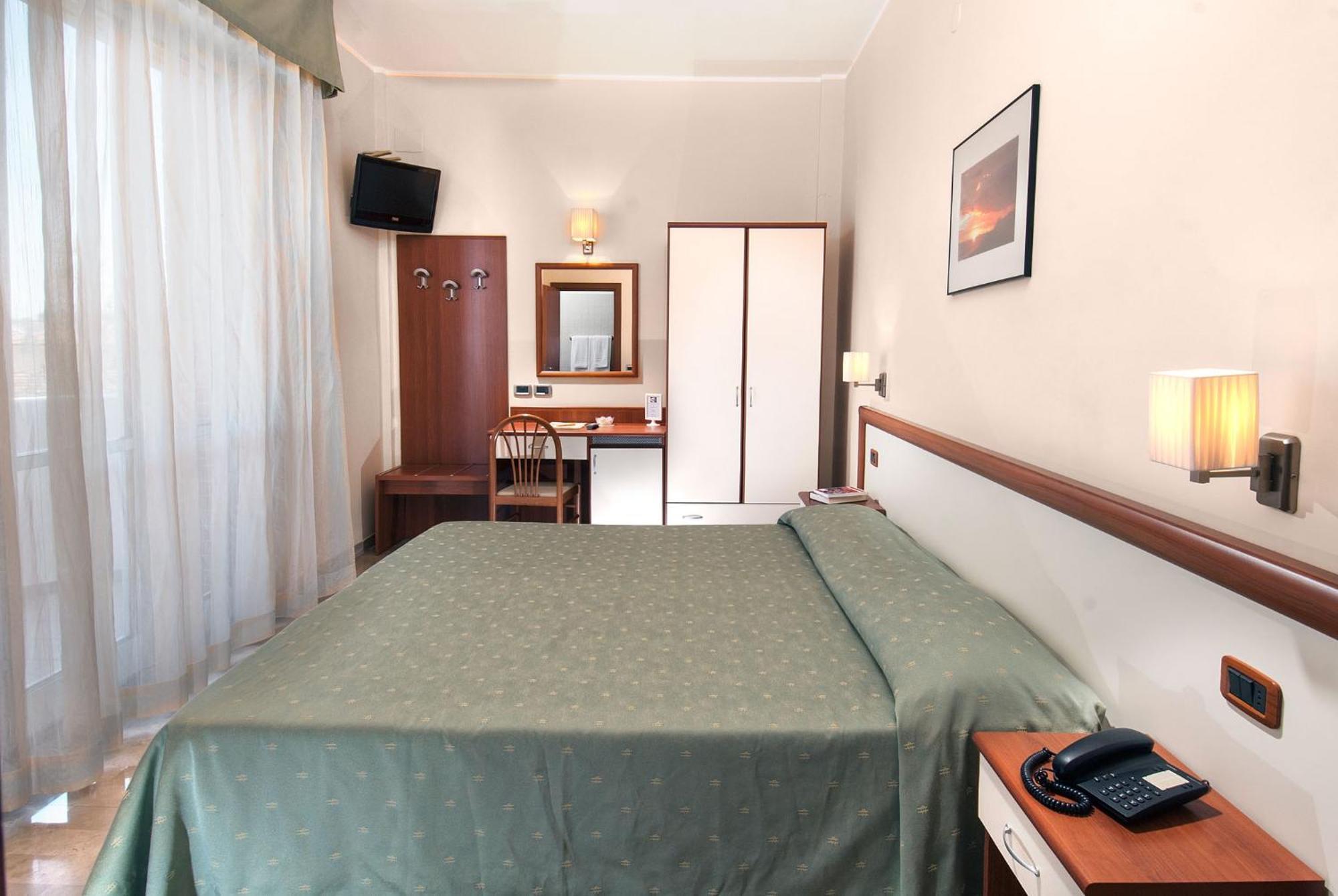 Hotel Continental Фано Стая снимка
