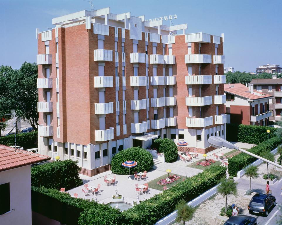 Hotel Continental Фано Екстериор снимка